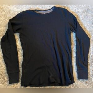 Tucker +Tate boys sz M (10/12) black thermal long sleeve shirt in black
